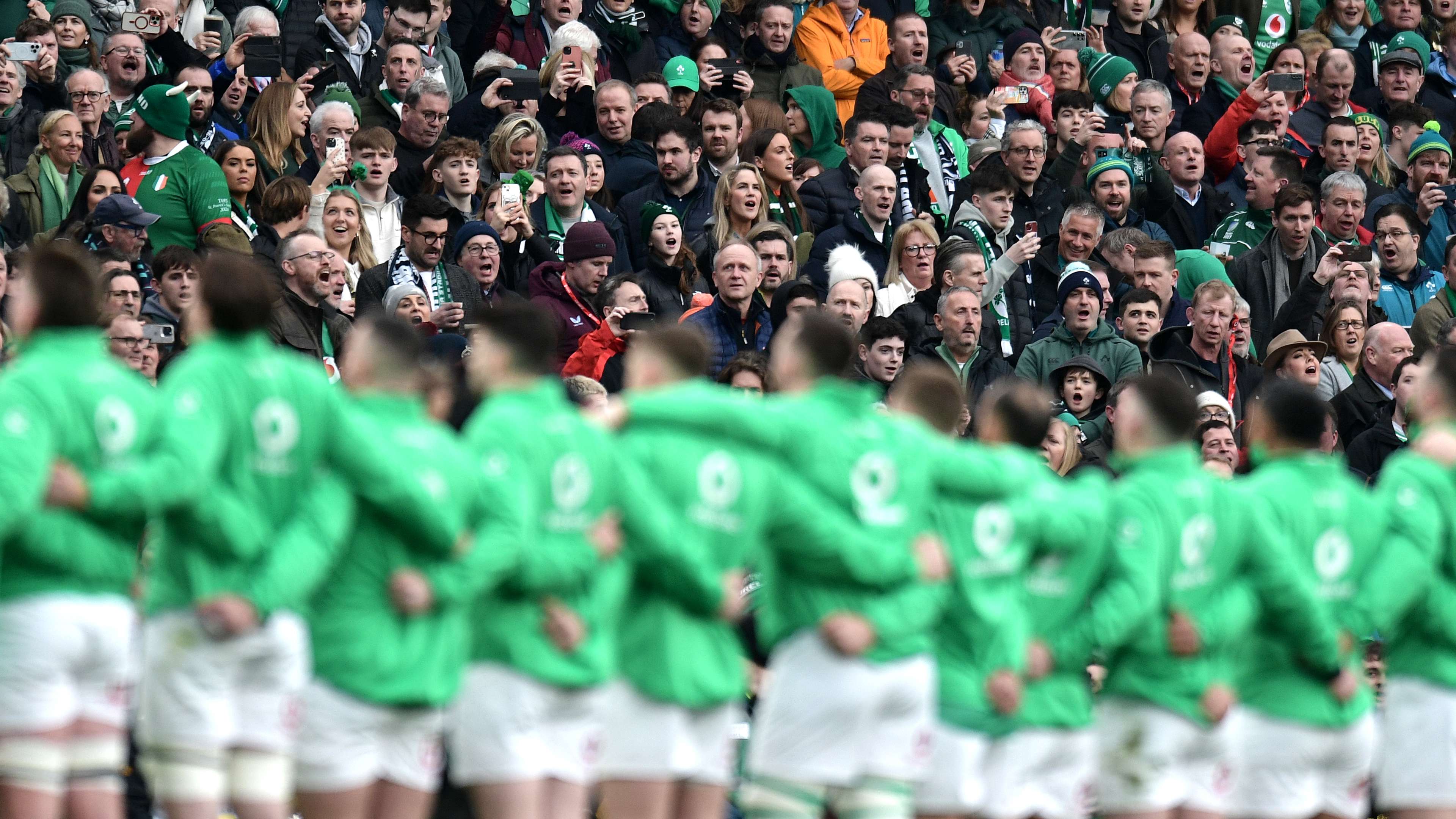 于冰雪运动 于冰雪运动